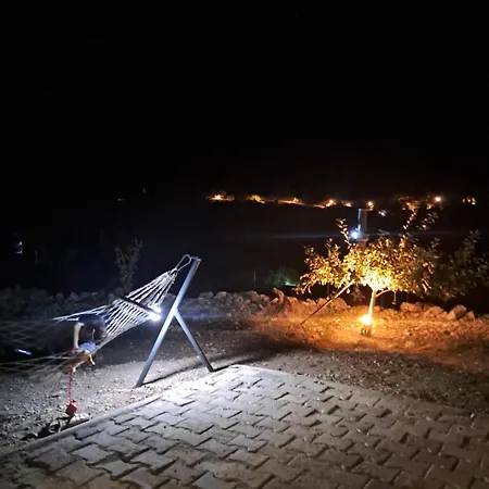Chalé Ciftlik Ve Dag Evi - Canerbey Kemer