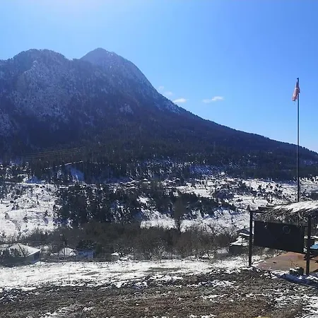 Alpesi faház Ciftlik Ve Dag Evi - Canerbey Kemer