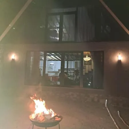Alpesi faház Ciftlik Ve Dag Evi - Canerbey