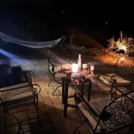 Ciftlik Ve Dag Evi - Canerbey Alpesi faház